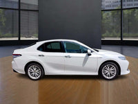 TOYOTA CAMRY HYBRID 2665