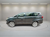 TOYOTA INNOVA CRYSTA 2.8 G AT 2018