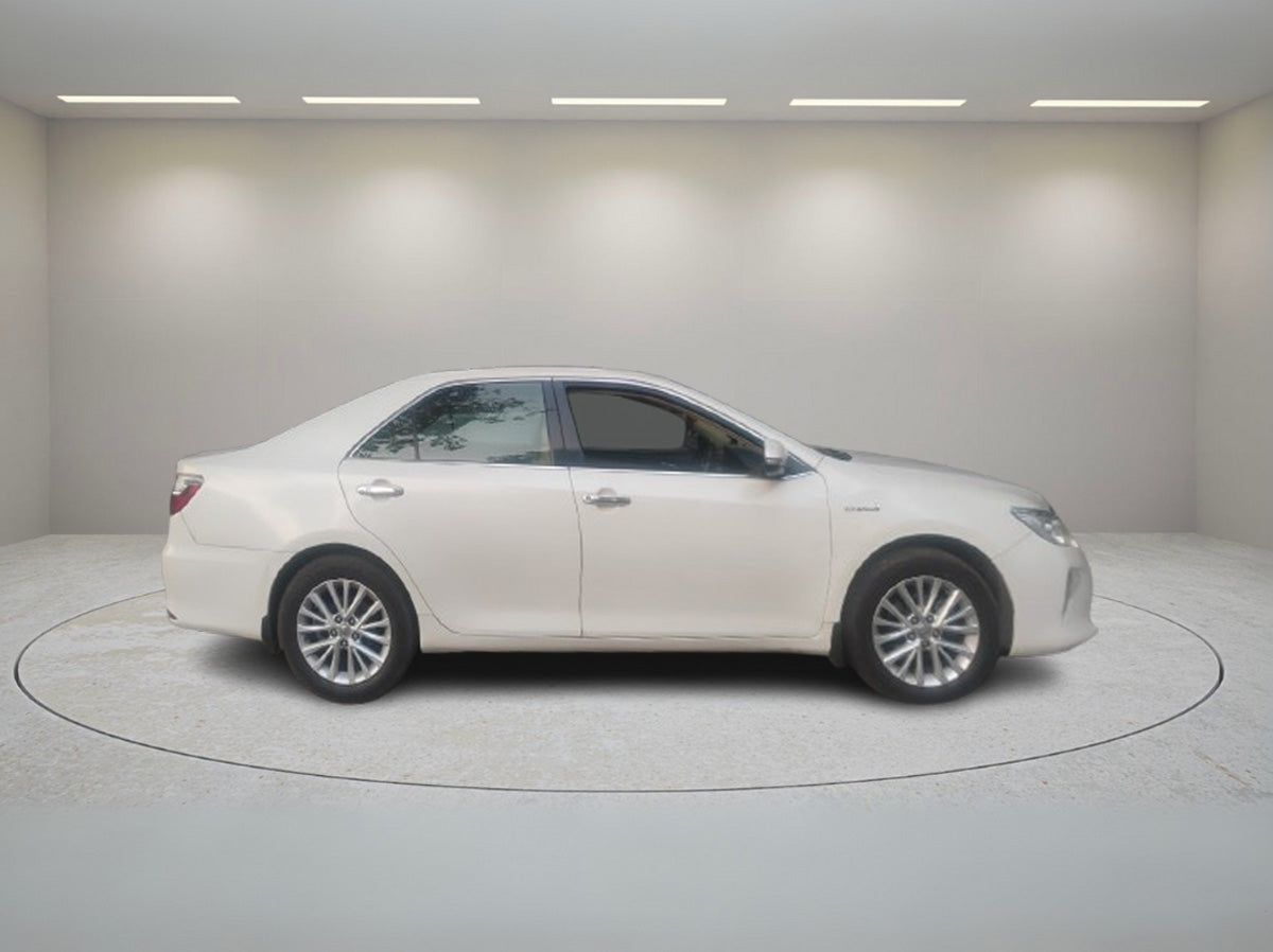 TOYOTA CAMRY HYBRID 2016