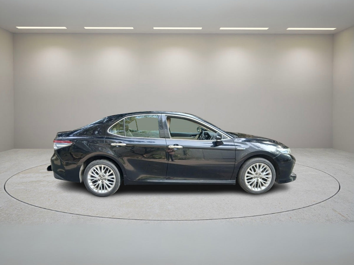 TOYOTA CAMRY HYBRID 2020