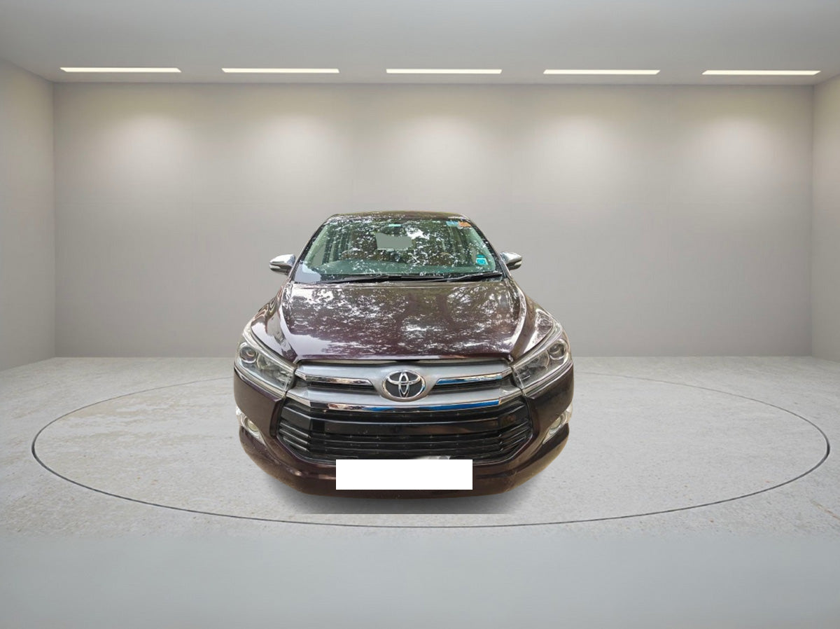 TOYOTA INNOVA CRYSTA 2.7 Z AT 2017