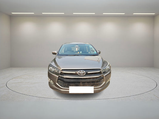 TOYOTA INNOVA CRYSTA 2.4 G MT 2018