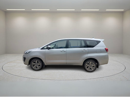 TOYOTA INNOVA CRYSTA 2.7 G (AT) 7 STR 2022