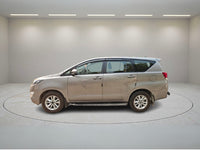 TOYOTA INNOVA CRYSTA 2.4 G MT 2018