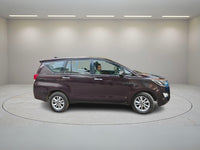 TOYOTA INNOVA CRYSTA 2.7 Z AT 2017