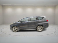 TOYOTA INNOVA CRYSTA G MT 2019