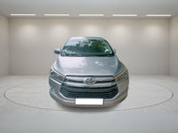 TOYOTA INNOVA CRYSTA 2.4 V MT 2016