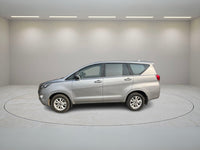 TOYOTA INNOVA CRYSTA 2.8 G 2018