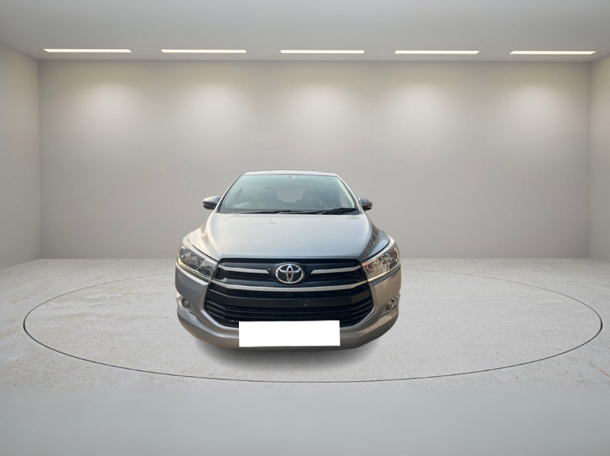 TOYOTA INNOVA CRYSTA 2.8 G 2018