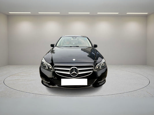 MERCEDES BENZ E 200 2015