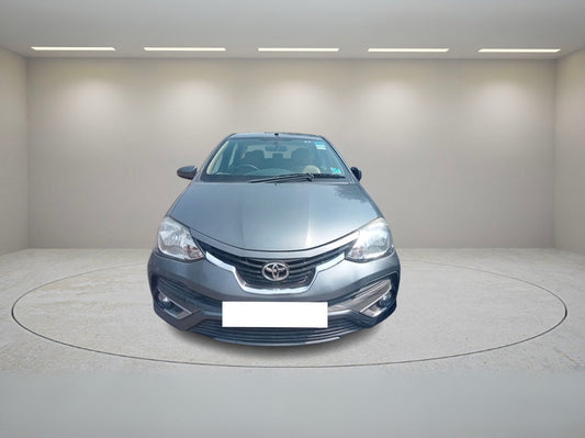TOYOTA ETIOS V 2017