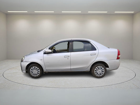 TOYOTA ETIOS G 2018