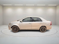 TOYOTA ETIOS V 2011