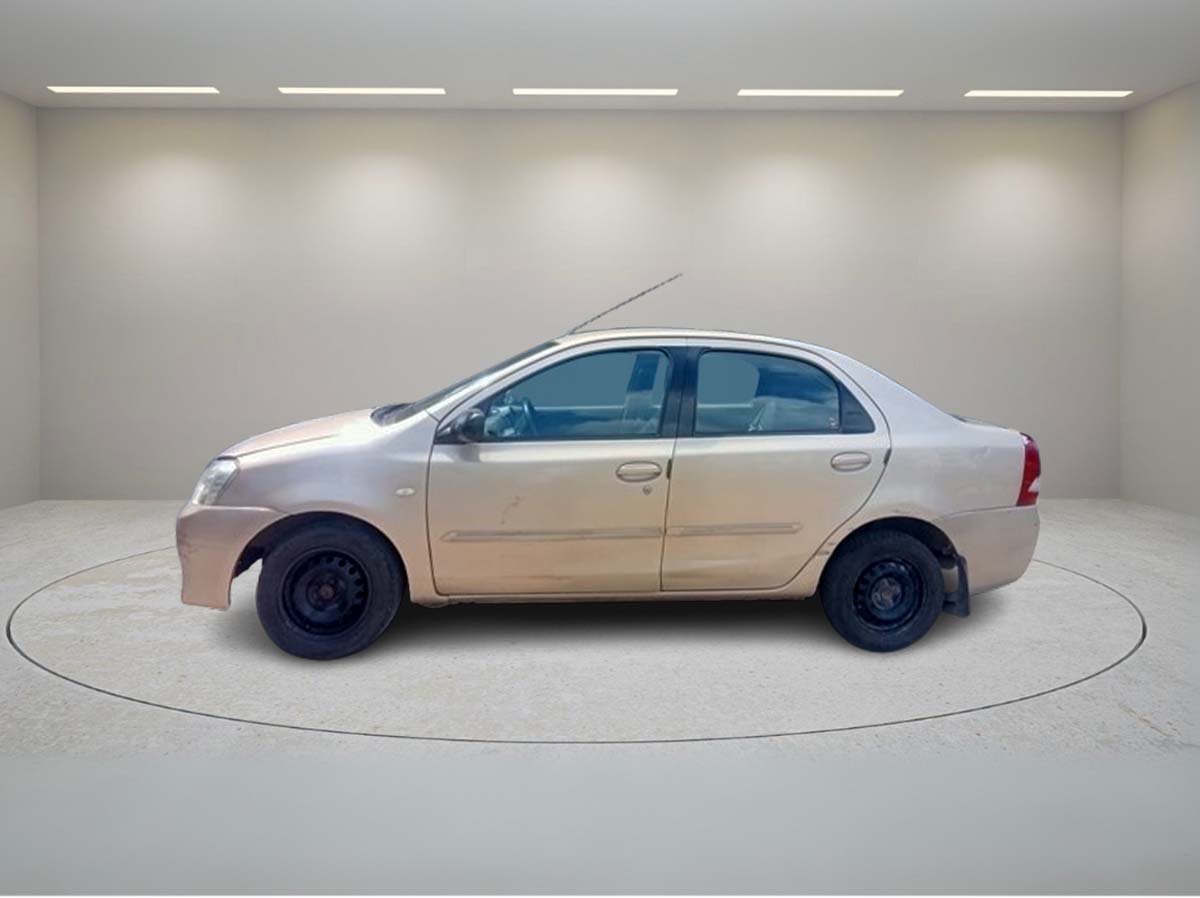TOYOTA ETIOS G 2011