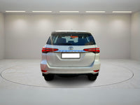 TOYOTA FORTUNER 4X2 AT 2024