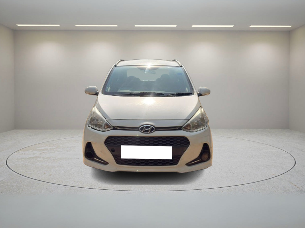 HYUNDAI GRAND I10 SPORTZ 1.2 2018