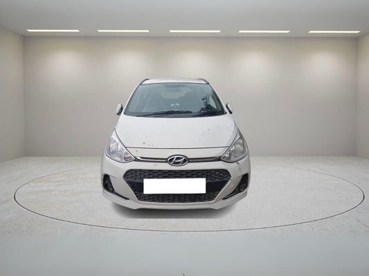 HYUNDAI GRAND I10 SPORTZ AT 2018