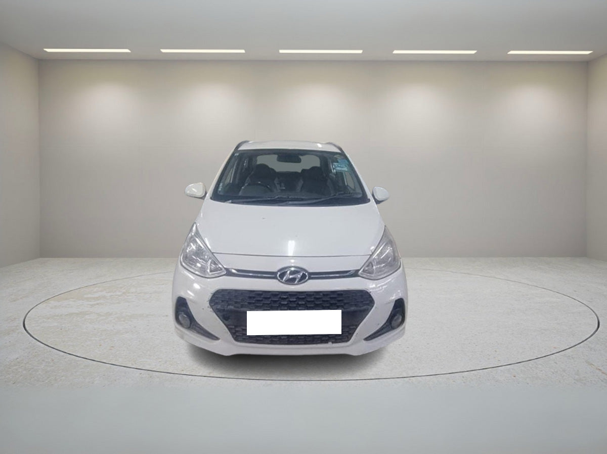 HYUNDAI GRAND I.10 SPORTZ 1.2 2018