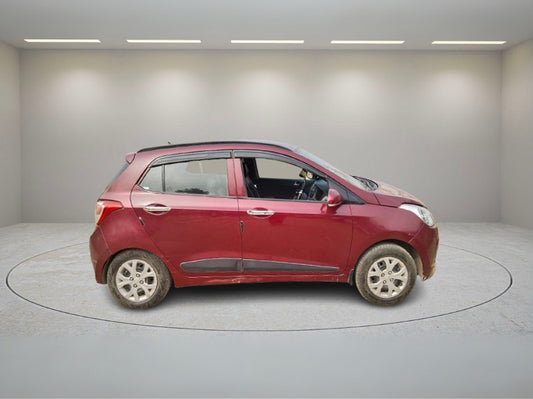 HYUNDAI GRAND I10 SPORTZ 1.2 2016