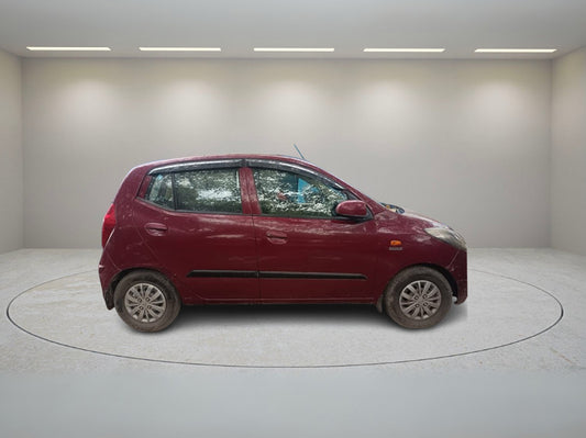 HYUNDAI I10 SPORTZ 2013