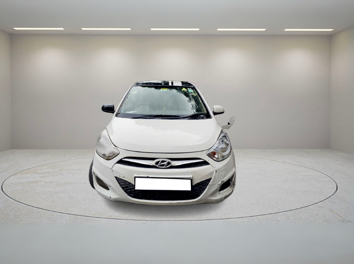 HYUNDAI I.10 SPORTZ 2016