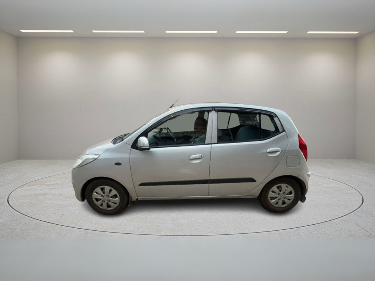 HYUNDAI I10 MAGNA 2011