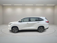 MARUTI INVICTO STRONG HYBRID ZETA+ 7S 2023