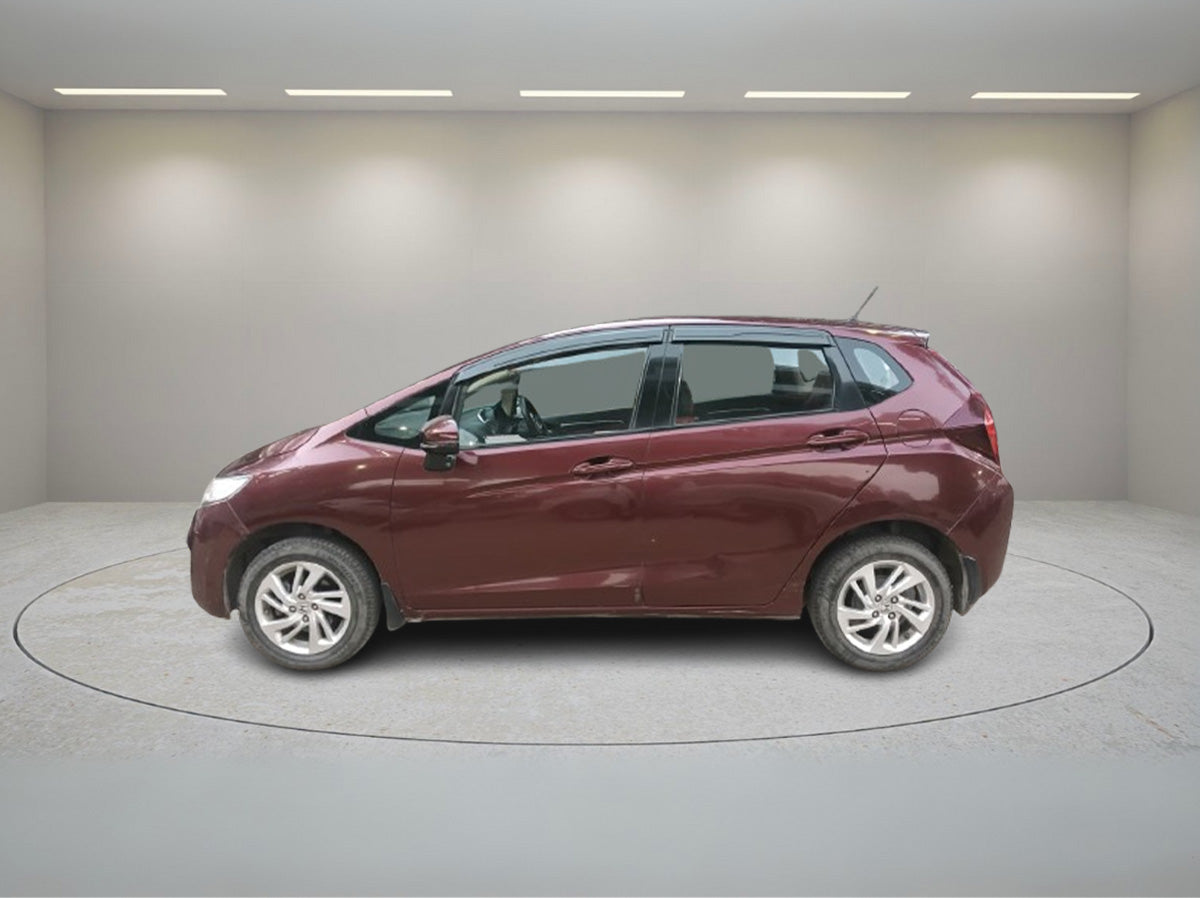 HONDA JAZZ 1.2 V MT 2015