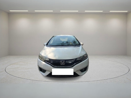 HONDA JAZZ 1.2 V MT(I-VTEC) 2016