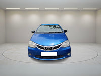 TOYOTA ETIOS LIVA V 2011