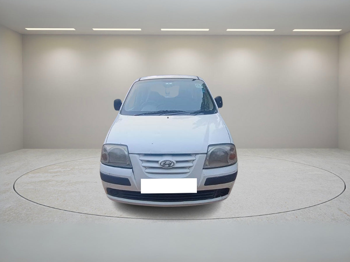 HYUNDAI SANTRO GL SOLID BS4 2011