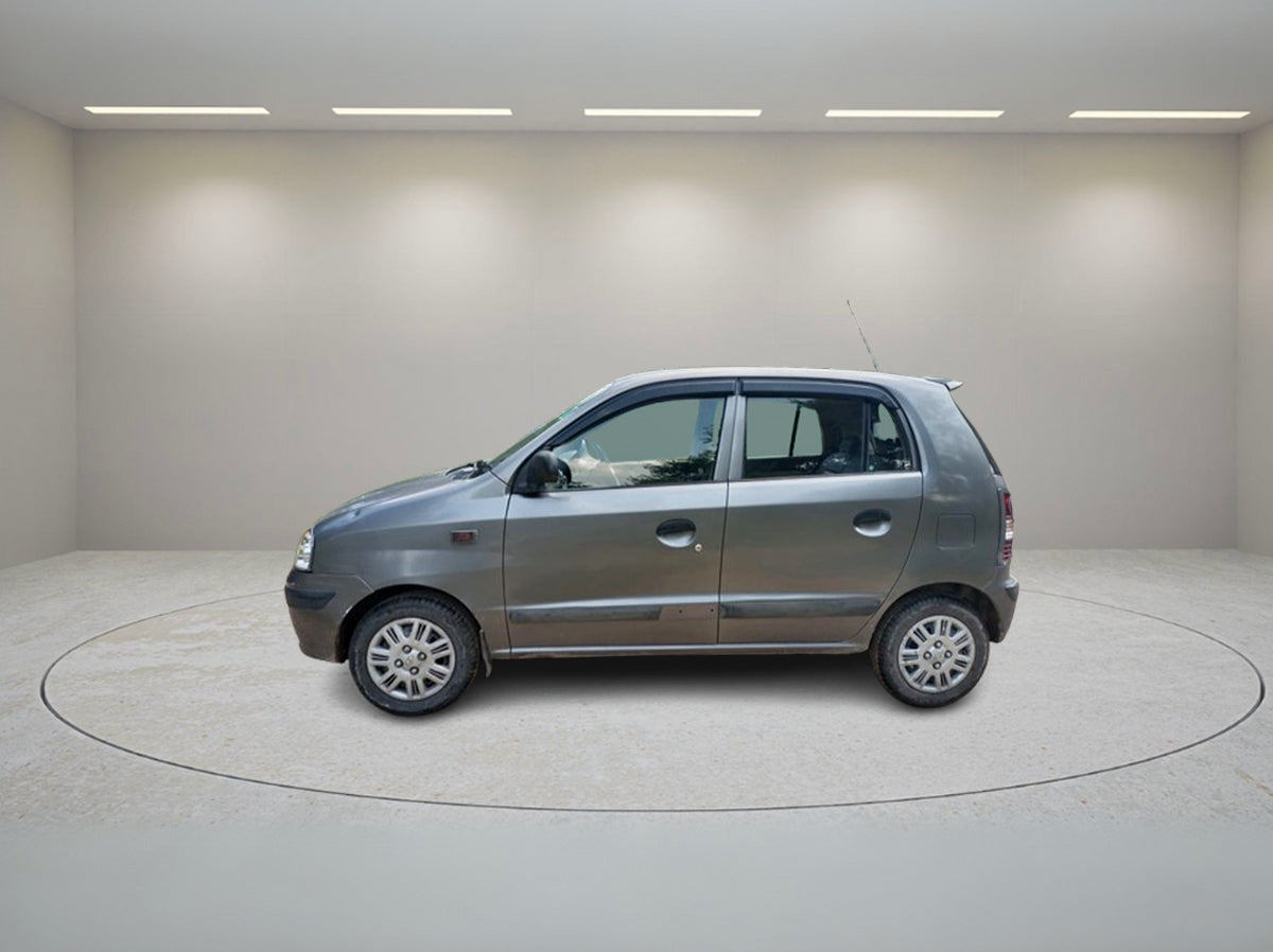 HYUNDAI SANTRO GLS 2012