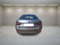 SKODA SUPERB L & K 2016