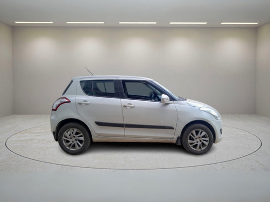MARUTI SWIFT ZXI BS4 2013