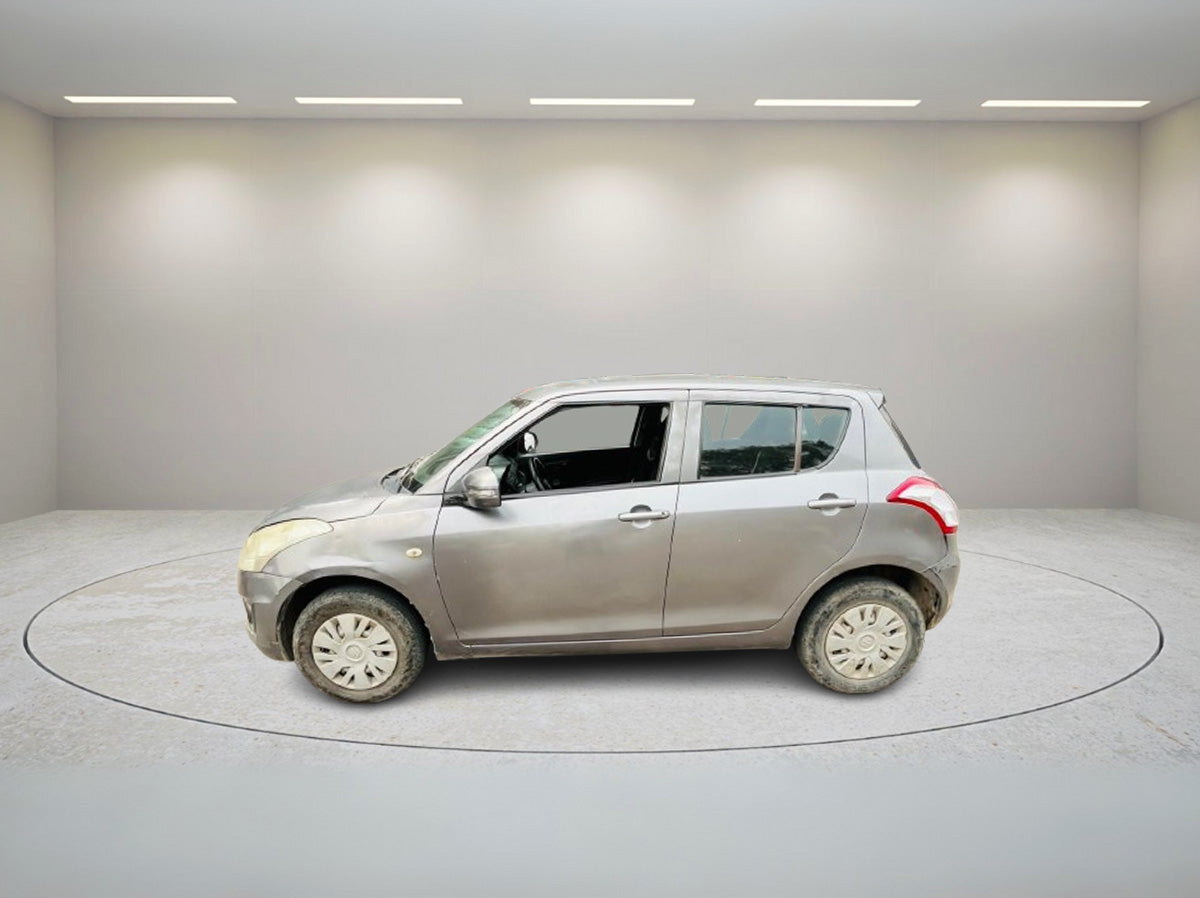 MARUTI SWIFT LXI (M) 2015