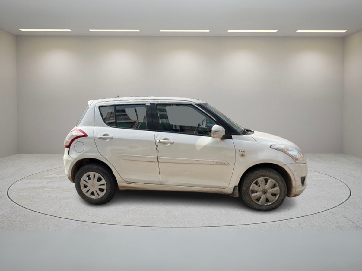 MARUTI SWIFT LXI BS4 M 2011