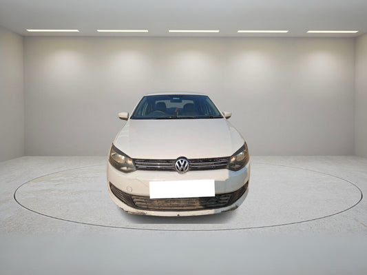 VOLKSWAGEN VENTO TRENDLINE 2012