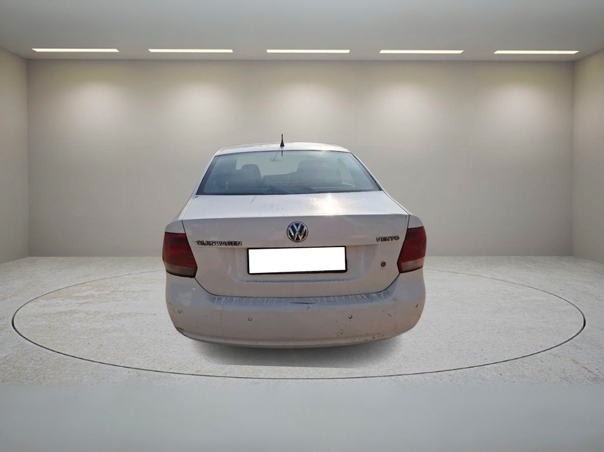 VOLKSWAGEN VENTO TRENDLINE 2012