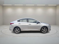 HYUNDAI VERNA 1.6 VTVT SX 2017