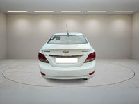 HYUNDAI VERNA VTVT EX 1.6 2012