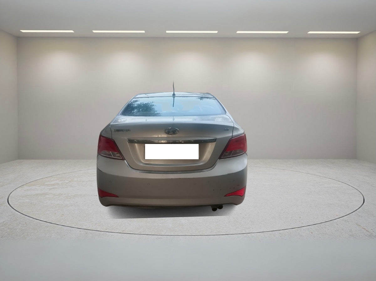 HYUNDAI VERNA VTVT 1.6 S(O) 2015