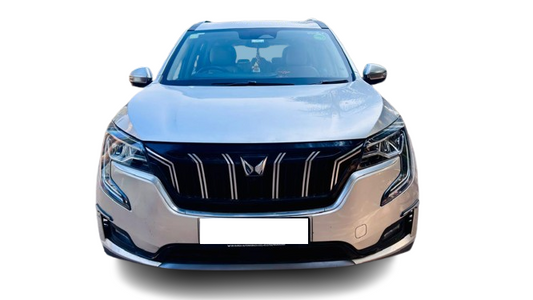 MAHINDRA XUV700 AX7L AT 2023