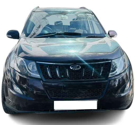 MAHINDRA XUV500 FWD W6 AT 2017
