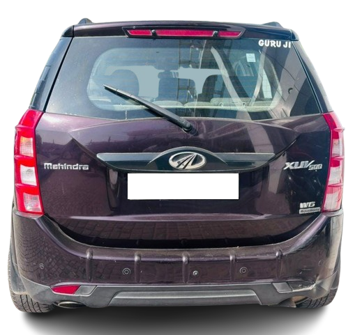 MAHINDRA XUV500 FWD W6 AT 2017