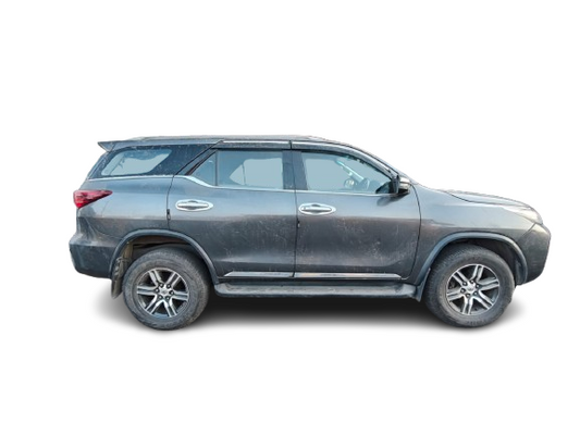 TOYOTA FORTUNER 4 X 2 MT 2018
