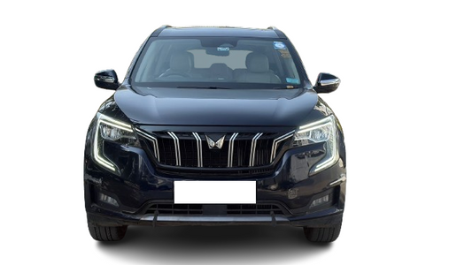 MAHINDRA XUV700 AX7 AT 7STR 2025