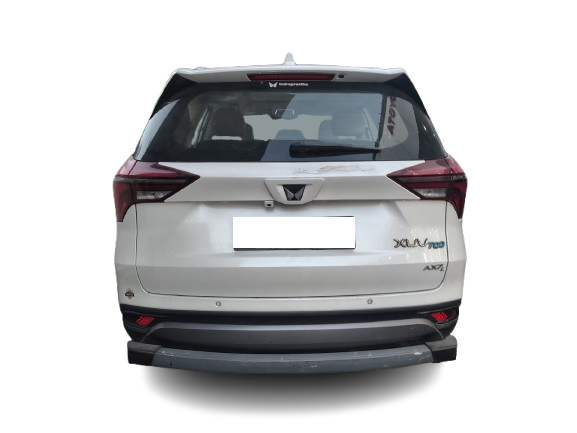 MAHINDRA XUV700 A*7 L AT 7 2022