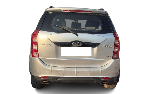 MAHINDRA XUV500 FWD W6 2017