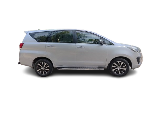 TOYOTA INNOVA CRYSTA 2 4Z AT 2022