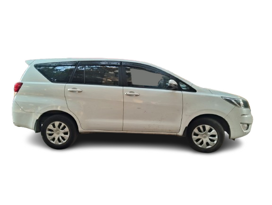TOYOTA INNOVA CRYSTA GX MT 2025
